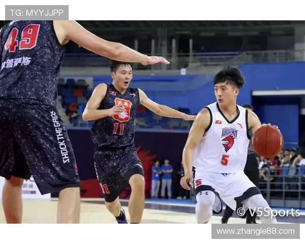 武汉网球队区域防守战术解析与实战应用探讨